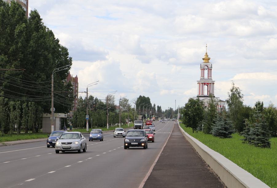 В Курске завершены дорожные работы на проспекте Победы